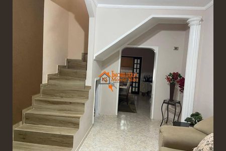 9_photo/94ce885137.75e2b3fb788f2d45-ATLAS-ae9a60f2-1a9f-40e0-aeeb-a32cae346ca2.jpg de casa à venda com 3 quartos, 150m² em Vila Carmela I, Guarulhos