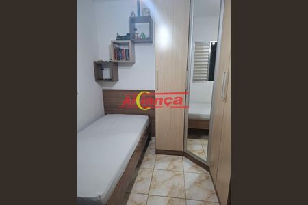 9_photo/94ce88523f.ee31d1fd9df23408-ATLAS-3a42eae1-c94f-41d5-82cc-a349b9a2bec4.jpg de casa à venda com 2 quartos, 111m² em Vila Carmela I, Guarulhos