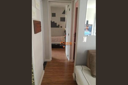 4_photo/94ce885aa1.b3a970593f94bee6-ATLAS-43301581-9940-4da7-ba72-ce4c8c62c83d.jpg de apartamento à venda com 2 quartos, 42m² em Vila Carmela I, Guarulhos