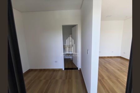 2_photo/94ce885ccb.4e1a6e6486a440d9-ATLAS-01e56e8b-c52b-486b-b13f-1c65d66c5db0.jpg de casa à venda com 2 quartos, 150m² em Jardim Presidente Dutra, Guarulhos