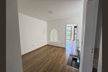 5_photo/94ce885ccb.4e1a6e6486a440d9-ATLAS-13240937-faab-449a-9f89-56c65ab35fb2.jpg de casa à venda com 2 quartos, 150m² em Jardim Presidente Dutra, Guarulhos