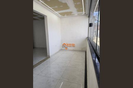 11_photo/94ce890019.0f81dd1a9a4f6ffb-ATLAS-afaf9a2c-2af3-4236-aa3d-cfedf07c8ebd.jpg de casa à venda com 3 quartos, 140m² em Mato das Cobras, Guarulhos