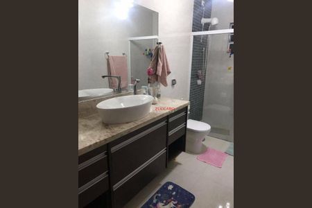 5_photo/94ce89209b.98294858116a6f49-ATLAS-28f52525-c8b2-4579-a8bc-b9b8bbc5e119.jpg de casa à venda com 3 quartos, 250m² em Guarulhos, Guarulhos