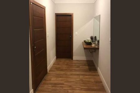5_photo/94ce892749.99fa673d506c3847-ATLAS-da7b1e3a-5f74-4c79-9e7f-101ea3a323d5.jpg de casa à venda com 3 quartos, 300m² em Água Azul, Guarulhos