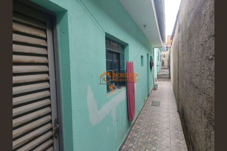 12_photo/94ce896161.3ddf5e48fefe922b-ATLAS-75a09ceb-f6fb-4e6c-b577-e86015a6bf52.jpg de casa à venda com 4 quartos, 150m² em Cidade Soberana, Guarulhos