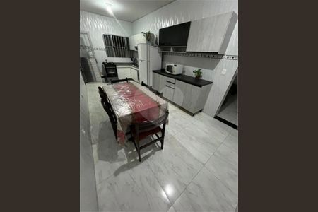 7_photo/94ce89634b.c74d3e0c457d7f23-ATLAS-63e6f7e1-7eb5-4c7c-bd2d-3aa7ec56ab6e.jpg de casa à venda com 3 quartos, 129m² em Lavras, Guarulhos