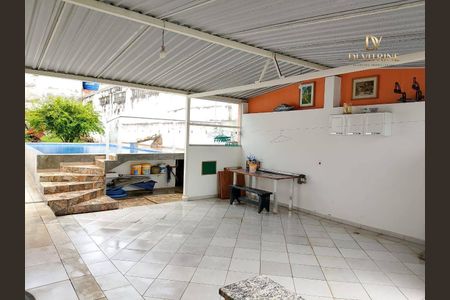 10_photo/94ce89796d.22d99d281daac78a-ATLAS-25b5543a-143d-4255-8233-d6cd349c2a1f.jpg de casa à venda com 3 quartos, 400m² em Jardim IV Centenario, Guarulhos