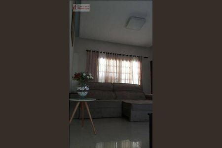 11_photo/94ce897ae3.9612c2c0390caf5f-ATLAS-7ff2d025-10bf-4b1f-863b-2f533d8ed7c5.jpg de casa à venda com 3 quartos, 177m² em Jardim IV Centenario, Guarulhos