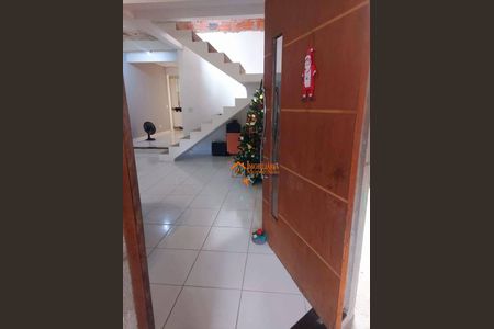 7_photo/94ce897aff.08f922be3a726ba4-ATLAS-774a435e-fd0e-4134-aa3e-79fe1d108ac2.jpg de casa à venda com 4 quartos, 153m² em Jardim IV Centenario, Guarulhos