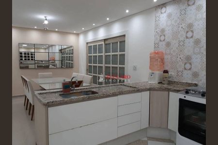 12_photo/94ce897b6d.b8bf539dfb691837-ATLAS-630d9fd3-6168-4105-b6ea-e6d39cf09ba5.jpg de casa à venda com 3 quartos, 165m² em Lavras, Guarulhos