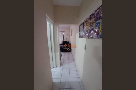 6_photo/94ce897c0f.ceff8192393c33de-ATLAS-2445e3f6-88d8-4e30-a928-dcd3f11d6947.jpg de casa à venda com 2 quartos, 200m² em Cidade Soberana, Guarulhos