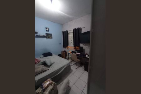 28_photo/94ce897c0f.ceff8192393c33de-ATLAS-bf416d12-54e2-40b3-bdc2-a17fca4a4d2f.jpg de casa para alugar com 1 quarto, 50m² em Cidade Soberana, Guarulhos