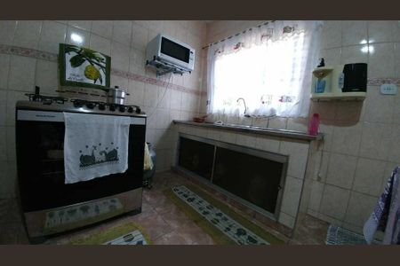 2_photo/94ce897fcd.646fae3a1fa4a2d8-ATLAS-034fc7f9-4437-4049-9f97-b70166864af3.jpg de casa à venda com 3 quartos, 158m² em Jardim IV Centenario, Guarulhos