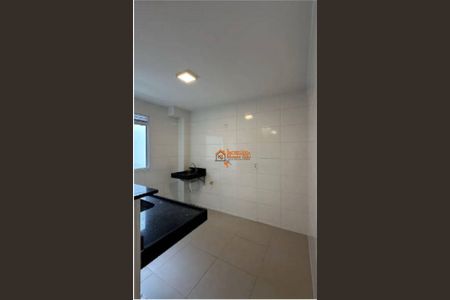 5_photo/94ce8980a1.bca971304e177867-ATLAS-1396f69c-40a9-43e0-9ee6-e05d9b23ee98.jpg de apartamento à venda com 2 quartos, 38m² em Jardim Santo Expedito, Guarulhos