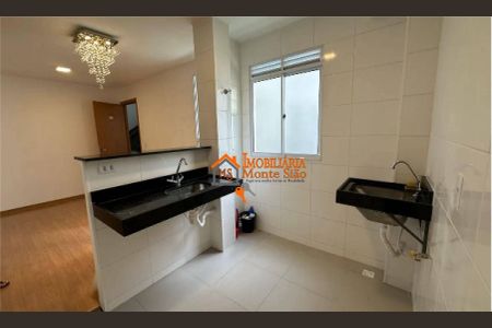 6_photo/94ce8980a1.bca971304e177867-ATLAS-b53b0bd1-2fa9-4a93-a7d6-35d3bf47ac0b.jpg de apartamento à venda com 2 quartos, 38m² em Jardim Santo Expedito, Guarulhos