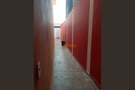 9_photo/94ce89819f.ceff8192393c33de-ATLAS-d1a5ae14-ecd8-4e11-8a6f-097d763f36b6.jpg de casa à venda com 2 quartos, 250m² em Jardim Hanna, Guarulhos