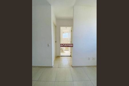 2_photo/94ce898217.075e51d2cc21854c-ATLAS-c080416e-3e75-451c-b10d-c4e4c3b30f47.jpg de apartamento para alugar com 2 quartos, 45m² em Jardim IV Centenario, Guarulhos