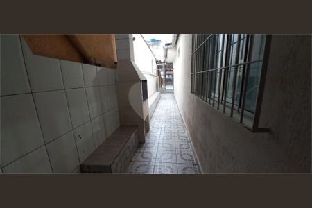 9_photo/94ce898ba7.06f81f886b907e56-ATLAS-a8bca3f2-a79a-4bd8-b37b-cbd37d653405.jpg de casa à venda com 3 quartos, 225m² em Jardim Presidente Dutra, Guarulhos