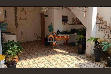10_photo/94ce898bdf.cff15ff7244b52b4-ATLAS-505e9049-508f-48dc-8827-06f20bb60e49.jpg de casa à venda com 3 quartos, 230m² em Jardim Presidente Dutra, Guarulhos