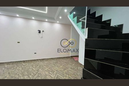 12_photo/94ce898e09.ceff8192393c33de-ATLAS-4d5f8019-9fa5-44ba-9ce3-bcfef5b524d9.jpg de casa à venda com 4 quartos, 240m² em Jardim Presidente Dutra, Guarulhos