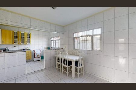 2_photo/94ce89927d.8cbbc6e43ead3576-ATLAS-10980919-e033-42ea-87ef-a3664681deae.jpg de casa à venda com 7 quartos, 123m² em Jardim Presidente Dutra, Guarulhos