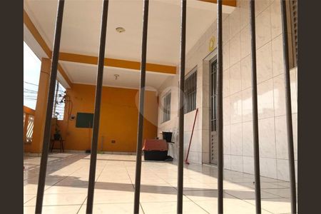 11_photo/94ce89927d.8cbbc6e43ead3576-ATLAS-7d251ca3-80ea-43d8-ac48-c4de3d4a6d52.jpg de casa à venda com 3 quartos, 265m² em Jardim Presidente Dutra, Guarulhos