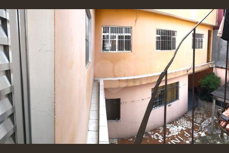 5_photo/94ce89927d.8cbbc6e43ead3576-ATLAS-e7eeeb6e-b67e-4b5d-913f-d1f32b7df83a.jpg de casa à venda com 3 quartos, 265m² em Jardim Presidente Dutra, Guarulhos