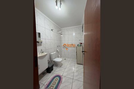 7_photo/94ce899f6d.c3b9fb60c1df5c5a-ATLAS-b812cddd-d512-465d-891a-e21cfc2d7008.jpg de casa à venda com 2 quartos, 187m² em Jardim Presidente Dutra, Guarulhos