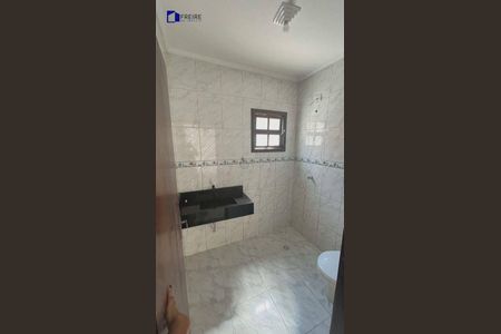 2_photo/94ce89b267.5a85c5bdfef41cf9-ATLAS-24a5e57b-3b1e-43e8-89f5-38b65acefb50.jpg de casa à venda com 2 quartos, 68m² em Vila Nova Bonsucesso, Guarulhos