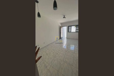 3_photo/94ce89b267.5a85c5bdfef41cf9-ATLAS-26d7ac91-aa40-4ef1-a3bb-c9dea80214f0.jpg de casa à venda com 2 quartos, 65m² em Vila Nova Bonsucesso, Guarulhos