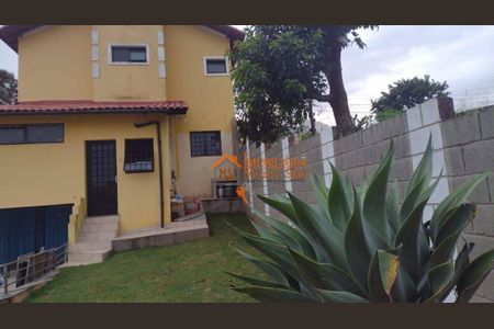 2_photo/94ce89b45f.491a58713d1e5de3-ATLAS-2fa69b6a-03b1-4268-b53b-d6028a00b524.jpg de casa à venda com 2 quartos, 205m² em Vila Nova Bonsucesso, Guarulhos