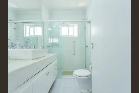 5_photo/94ce89b4fd.c696d6dfecea6f1c-ATLAS-4eb2ffa4-34f7-4bc7-bbf3-4dfe3d563d93.jpg de casa à venda com 4 quartos, 375m² em Vila Nova Bonsucesso, Guarulhos