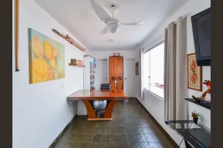 8_photo/94ce89b4fd.c696d6dfecea6f1c-ATLAS-64598ec2-eaeb-498d-a383-2170d0be35ac.jpg de casa à venda com 4 quartos, 375m² em Vila Nova Bonsucesso, Guarulhos