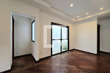7_photo/94ce89b4ff.8ca146e4695ff152-ATLAS-fcee6fbf-0540-49ce-889c-eb6aa069ab7c.jpg de casa à venda com 4 quartos, 253m² em Vila Nova Bonsucesso, Guarulhos