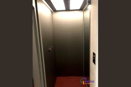 6_photo/94ce89b503.0e5883cd31689f99-ATLAS-7c603b33-e044-4dce-8186-c76f81015b9e.jpg de casa à venda com 4 quartos, 375m² em Vila Nova Bonsucesso, Guarulhos