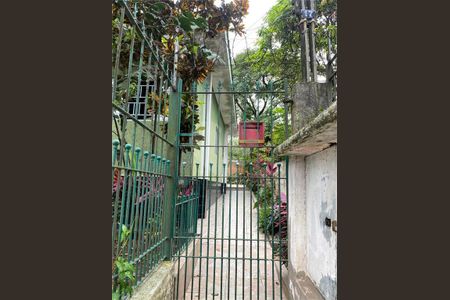 3_photo/94ce89b5d1.1f85094cffd9cdaa-ATLAS-0ba58da7-89e4-4bbf-a8ed-a68399f5c4b8.jpg de casa à venda com 2 quartos, 158m² em Vila Nova Bonsucesso, Guarulhos