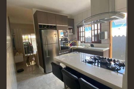 5_photo/94ce89b655.6ba4ef9df26df2e3-ATLAS-e4acc514-6a34-4926-a7bd-2b6bd5e0fb25.jpg de casa à venda com 3 quartos, 150m² em Vila Nova Bonsucesso, Guarulhos