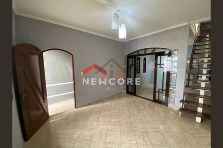 2_photo/94ce89b6fd.93b8fa184532727f-ATLAS-60eaa3b3-d51a-4534-82ef-8b9d68605b3d.jpg de casa à venda com 4 quartos, 180m² em Vila Nova Bonsucesso, Guarulhos