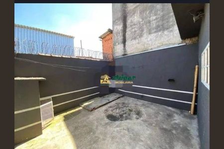 4_photo/94ce89b6fd.ba3aa34c9d9dc0f9-ATLAS-b7855f64-881d-49d7-abb0-c5c80b1e1a62.jpg de casa à venda com 4 quartos, 181m² em Vila Nova Bonsucesso, Guarulhos