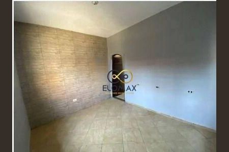 8_photo/94ce89b711.8aa3c37e53e1a13f-ATLAS-1e5be131-fd33-49fc-8f5d-a5f7d8121824.jpg de casa à venda com 4 quartos, 181m² em Vila Nova Bonsucesso, Guarulhos