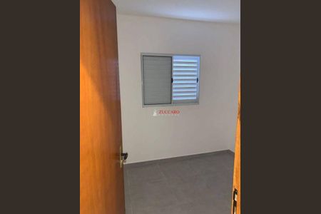 4_photo/94ce89b7b3.62e8321271ffcb76-ATLAS-1cd7d480-40e6-4f33-a910-b85bb7d1f672.jpg de casa à venda com 3 quartos, 83m² em Vila Nova Bonsucesso, Guarulhos