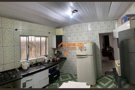 3_photo/94ce89ba6b.7b14635dc7f45449-ATLAS-16fbb1e0-cd4a-4e03-87d7-34d414c18cf2.jpg de casa à venda com 1 quarto, 100m² em Vila Nova Bonsucesso, Guarulhos