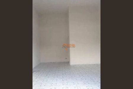 4_photo/94ce89bb51.bf1512d1a36f1cc2-ATLAS-1ce55bad-de36-4a4b-bc0f-cbe5b8e2ca4b.jpg de casa à venda com 3 quartos, 250m² em Jardim Ponte Alta I, Guarulhos