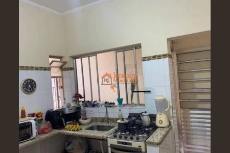 11_photo/94ce89bb51.bf1512d1a36f1cc2-ATLAS-cb8c9775-e98d-4a7f-b05e-3c4e848b8b27.jpg de casa à venda com 3 quartos, 250m² em Jardim Ponte Alta I, Guarulhos