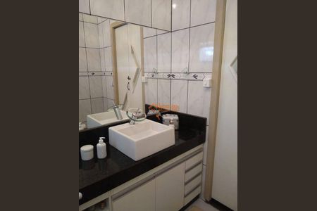 12_photo/94ce89bb93.ceff8192393c33de-ATLAS-9acdfd00-985d-49a2-8f50-d54773bb0929.jpg de casa à venda com 6 quartos, 125m² em Jardim Ponte Alta I, Guarulhos