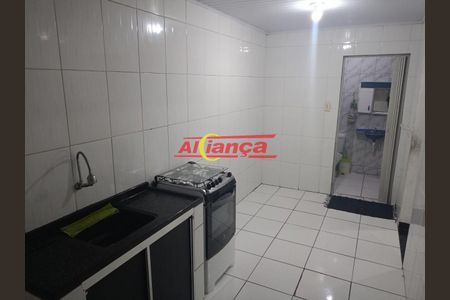 4_photo/94ce89bbf9.38153d79977beed0-ATLAS-4a69164c-9b04-43eb-bfcd-00dd4cdcbb13.jpg de casa à venda com 3 quartos, 150m² em Jardim Presidente Dutra, Guarulhos