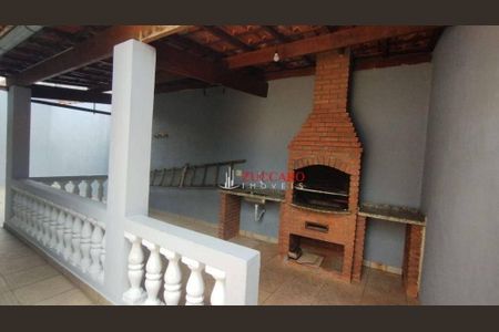 8_photo/94ce89bcaf.aef9c0ddbaa01f62-ATLAS-ca08f447-c6a5-4d35-aca9-0cca4d4d9cbc.jpg de casa à venda com 3 quartos, 115m² em Jardim Ponte Alta I, Guarulhos