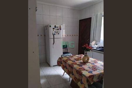 4_photo/94ce89bcb1.506015c98b971639-ATLAS-0f774592-88ce-4890-a4aa-104d4d8e1e0a.jpg de casa à venda com 2 quartos, 75m² em Jardim Presidente Dutra, Guarulhos