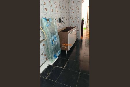 2_photo/94ce89bd9b.ceff8192393c33de-ATLAS-5d3a2bc8-1baf-4aa2-bb8d-724dba412de4.jpg de casa para alugar com 2 quartos, 43m² em Jardim Santa Paula, Guarulhos