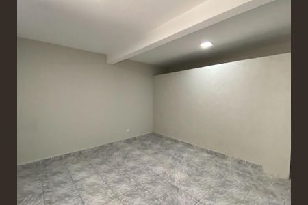 3_photo/94ce89be09.7b14635dc7f45449-ATLAS-5e5b3e19-a6fc-43c5-aad3-29e8b574e657.jpg de casa para alugar com 1 quarto, 50m² em Jardim Ponte Alta I, Guarulhos